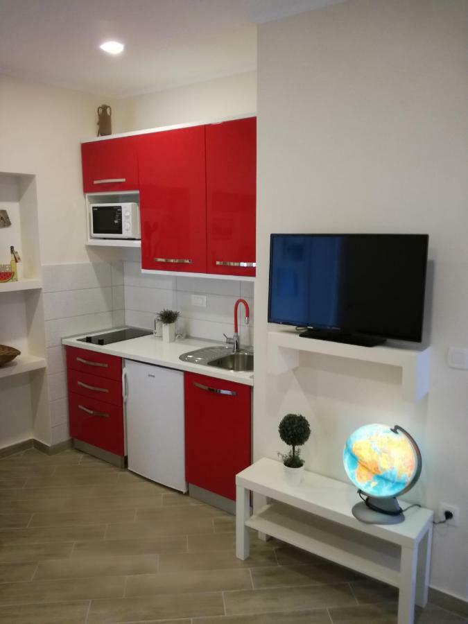 Apartments Smokva Makarska Exterior foto